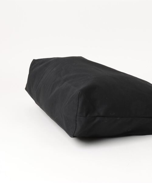 KANGOL（カンゴール）の「【 KANGOL / カンゴール 】 ビッグ ショルダー バッグ（ショルダーバッグ・メンズ・ブラック/ホワイト系/オフホワイト/ブラック系・FREE）」の6枚目の写真