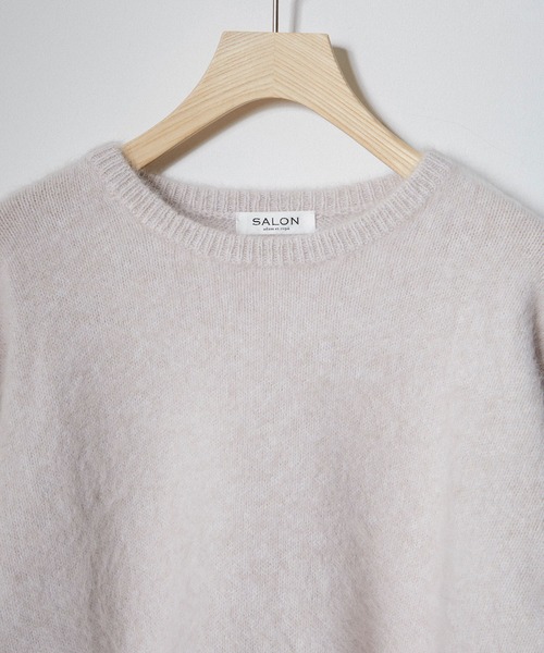 SALON adam et rope'（サロン アダム エ ロペ）の「フォックスカシミヤクルーネックプルオーバー（ニット/セーター・レディース・ライトグレー/ブラック/ブルー系その他4・FREE）」の16枚目の写真