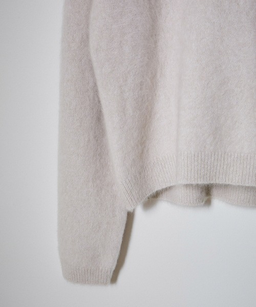 SALON adam et rope'（サロン アダム エ ロペ）の「フォックスカシミヤクルーネックプルオーバー（ニット/セーター・レディース・ライトグレー/ブラック/ブルー系その他4・FREE）」の14枚目の写真