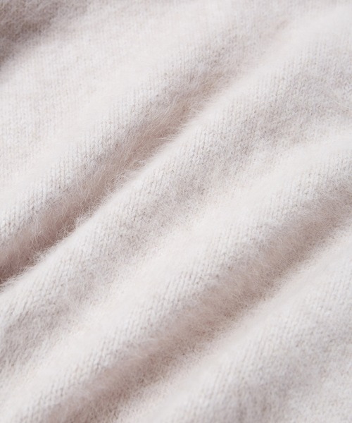 SALON adam et rope'（サロン アダム エ ロペ）の「フォックスカシミヤクルーネックプルオーバー（ニット/セーター・レディース・ライトグレー/ブラック/ブルー系その他4・FREE）」の5枚目の写真