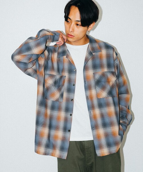 BEAMS(ビームス)の「BEAMS / オンブレチェック オープンカラー シャツ(シャツ/ブラウス・メンズ・ブラウン/ブルー/レッド・S/M/L/XL)」の11枚目の写真