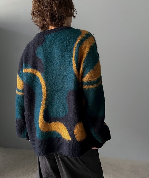 セール】1枚で映える主役級。ウェーブ柄ダブルジャガードシャギー