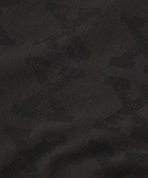 JIEDA(ジエダ)の「XXXXX DAMAGE PIGMENT TEE(Tシャツ/カットソー・メンズ・ブラック/ネイビー/グリーン・1/2/3/4)」の4枚目の写真