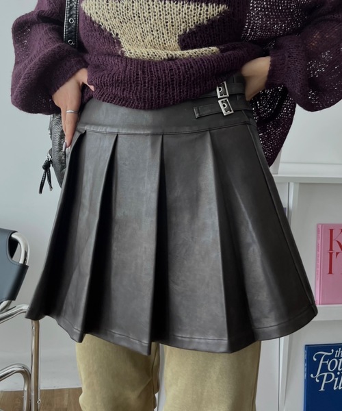 SHAGGIE（シャギー）の「ヴィンテージ風レザープリーツミニスカート（スカート・レディース・ブラック/ブラウン・FREE）」の18枚目の写真