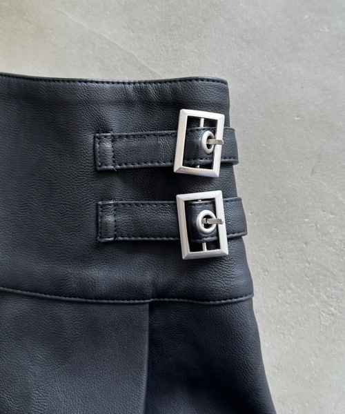 SHAGGIE（シャギー）の「ヴィンテージ風レザープリーツミニスカート（スカート・レディース・ブラック/ブラウン・FREE）」の11枚目の写真