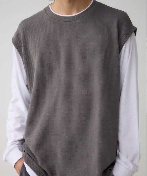 AZUL by moussy(アズールバイマウジー)の「ベストセットロングTシャツ(Tシャツ/カットソー・メンズ・ベージュ/グレー/ブラック・MEDIUM/LARGE)」の1枚目の写真