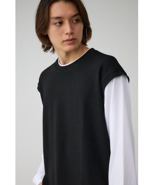 AZUL by moussy(アズールバイマウジー)の「ベストセットロングTシャツ(Tシャツ/カットソー・メンズ・ベージュ/グレー/ブラック・MEDIUM/LARGE)」の4枚目の写真