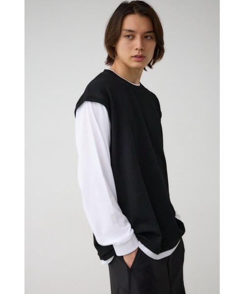 AZUL by moussy(アズールバイマウジー)の「ベストセットロングTシャツ(Tシャツ/カットソー・メンズ・ベージュ/グレー/ブラック・MEDIUM/LARGE)」の5枚目の写真