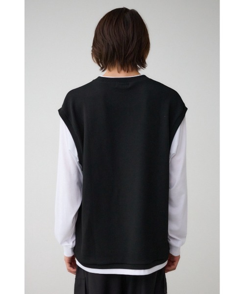 AZUL by moussy(アズールバイマウジー)の「ベストセットロングTシャツ(Tシャツ/カットソー・メンズ・ベージュ/グレー/ブラック・MEDIUM/LARGE)」の9枚目の写真
