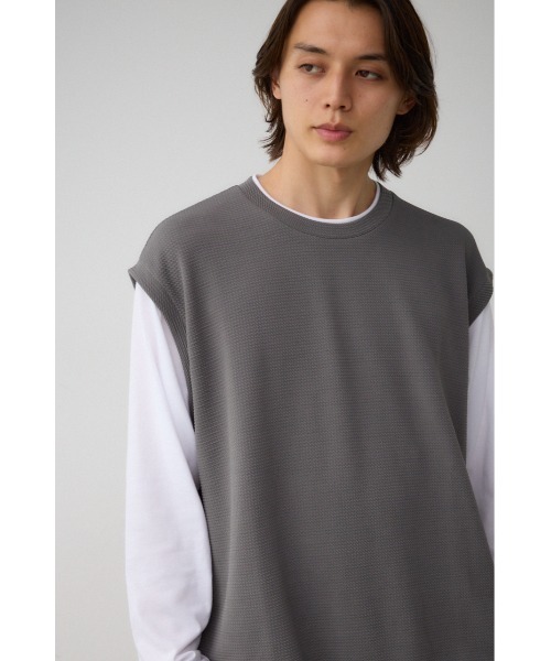 AZUL by moussy(アズールバイマウジー)の「ベストセットロングTシャツ(Tシャツ/カットソー・メンズ・ベージュ/グレー/ブラック・MEDIUM/LARGE)」の15枚目の写真