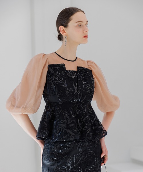 leja シアーパフスリーブぺプラムスパンコール花柄Iラインドレス LEJA】シアーパフスリーブペプラムスパンコール花柄Iライン