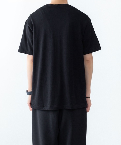 ATTACHMENT(アタッチメント)の「ハイウエット ジャージー スリムフィットS/S TEE / HIGH WET JERSEY SLIM FIT S/S TEE(Tシャツ/カットソー・メンズ・ブラック/ダークグレー/ライトグレー・1/2/3/4)」の6枚目の写真