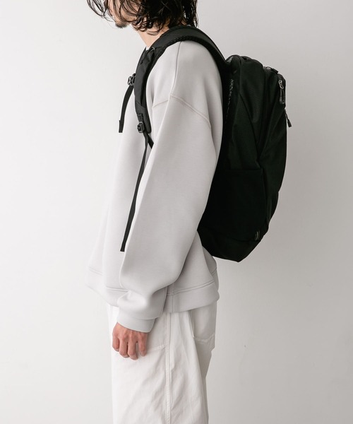 GREGORY（グレゴリー）の「GREGORY　ルーヌ20（バックパック/リュック・メンズ・ブラック・ONE）」の5枚目の写真