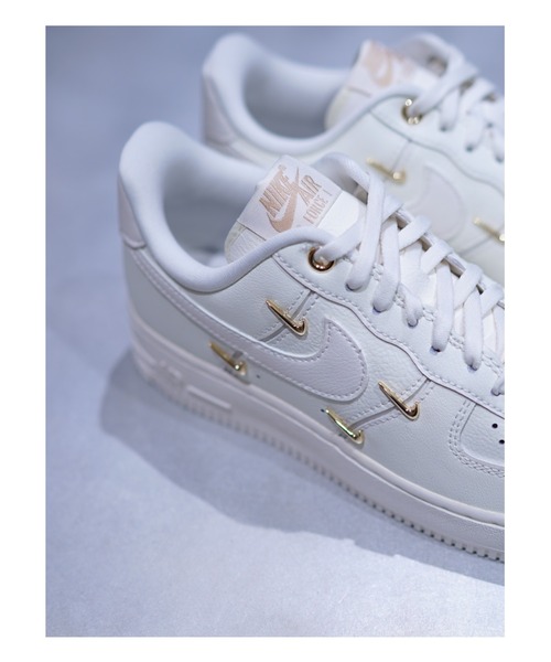 靴 NIKE W AIR FORCE 1 07 LX FV3654-111 25cm 楽天市場】NIKE WMNS AIR FORCE 1 '07 LX ナイキ ウィメンズ
