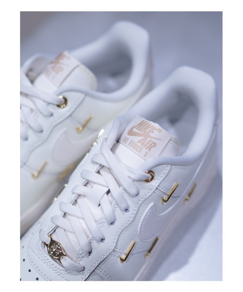 W AIR FORCE 1 '07 LX FV3654-111（スニーカー）｜NIKE（ナイキ