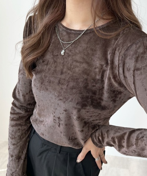 Futier land(フューティアランド)の「シアーベロアトップス(Tシャツ/カットソー・レディース・ホワイト/ブラウン/チャコールグレー・MEDIUM)」の6枚目の写真
