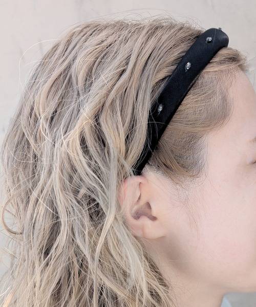 poiregnee（ポワニェ）の「［select］ビジューカチューシャ（カチューシャ・レディース・ブラック/ブルー/ピンク・FREE）」の4枚目の写真