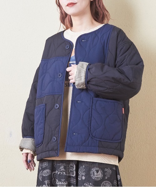 CUBE SUGAR（キューブシュガー）の「ナイロンキルト配色切替ジャケット（ミリタリージャケット・レディース・ベージュ/マルチ/ブラック/カーキ・M）」の2枚目の写真