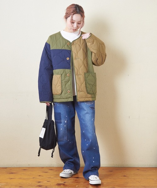 CUBE SUGAR（キューブシュガー）の「ナイロンキルト配色切替ジャケット（ミリタリージャケット・レディース・ベージュ/マルチ/ブラック/カーキ・M）」の14枚目の写真