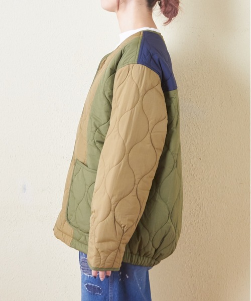CUBE SUGAR（キューブシュガー）の「ナイロンキルト配色切替ジャケット（ミリタリージャケット・レディース・ベージュ/マルチ/ブラック/カーキ・M）」の19枚目の写真