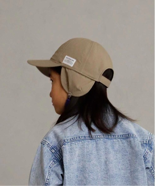 ARCH & LINE(アーチアンドライン)の「Re:NYLON HIKING CAP(キャップ・キッズ・ブラック/ベージュ/ライトグレー/オリーブ・54/57)」の22枚目の写真