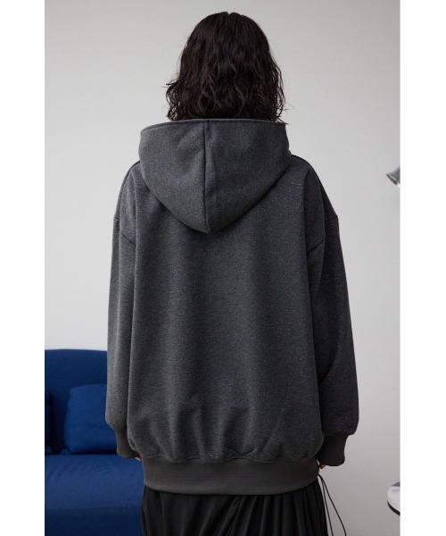 AZUL by moussy（アズールバイマウジー）の「ラメウラケビッグパーカー（パーカー・レディース・チャコールグレー/杢グレー・FREE）」の9枚目の写真