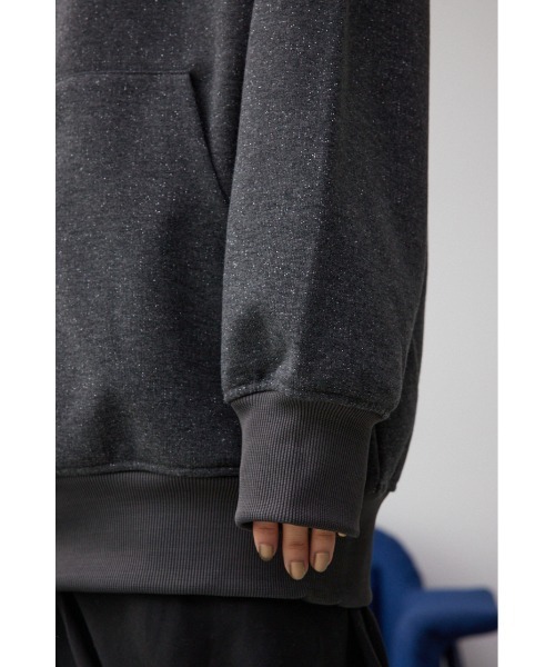 AZUL by moussy（アズールバイマウジー）の「ラメウラケビッグパーカー（パーカー・レディース・チャコールグレー/杢グレー・FREE）」の13枚目の写真