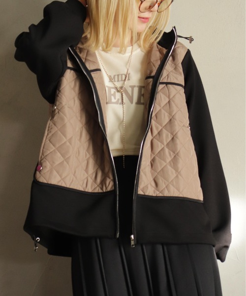 kese-moi(ケセモイ)の「切替フードブルゾン(ブルゾン・レディース・ベージュ/カーキ・FREE)」の1枚目の写真