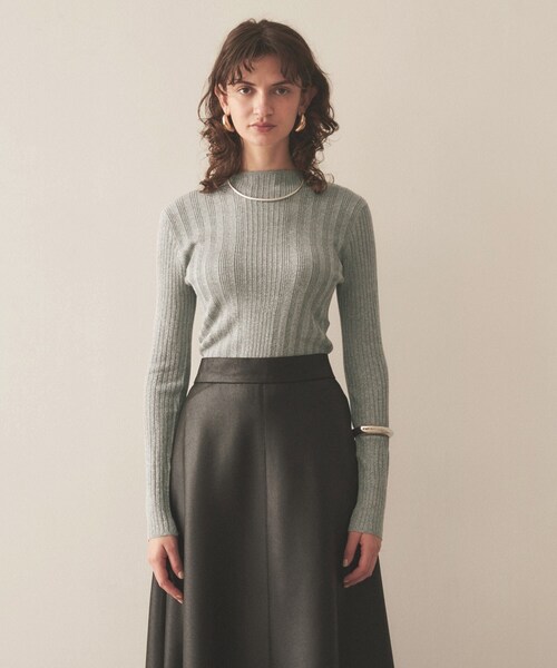 cloenc（クロエンス）の「◆【手洗い可】ラメリブニットプルオーバー（ニット/セーター・レディース・ブラック/ゴールド/シルバー・02）」の2枚目の写真