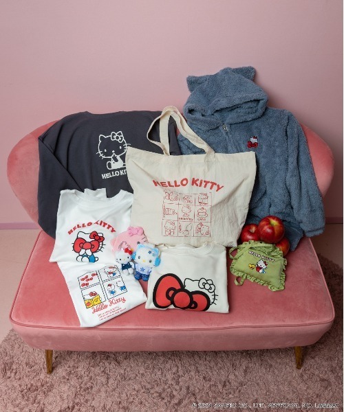 ad thie(アドティエ)の「【HELLO KITTY】 前後プリント ショート丈ロングTシャツ(Tシャツ/カットソー・レディース・オフホワイト/チャコール・FREE)」の8枚目の写真