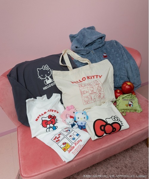 ad thie(アドティエ)の「【HELLO KITTY】 前後プリント ショート丈ロングTシャツ(Tシャツ/カットソー・レディース・オフホワイト/チャコール・FREE)」の9枚目の写真