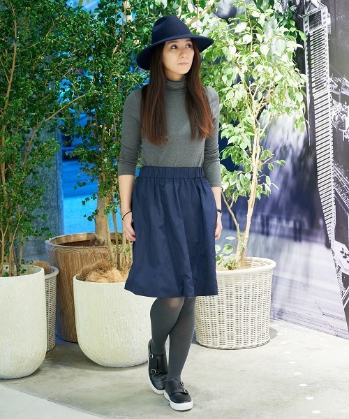 LE JUN（ルジュン）の「ベア天コラーゲン加工タートルネック（Tシャツ/カットソー・レディース・ブラック/ブラック系その他/グレー/オフホワイト・FREE）」の16枚目の写真