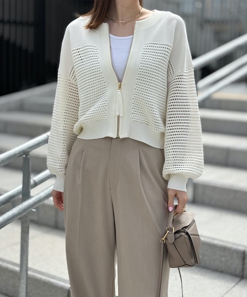 Emma Taylor(エマテイラー)の「メッシュニットジップブルゾン(ブルゾン・レディース・チャコールグレー/アイボリー・FREE)」の4枚目の写真