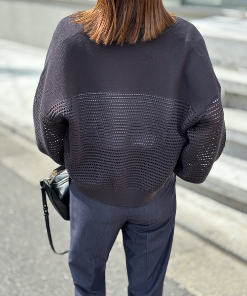 Emma Taylor(エマテイラー)の「メッシュニットジップブルゾン(ブルゾン・レディース・チャコールグレー/アイボリー・FREE)」の11枚目の写真