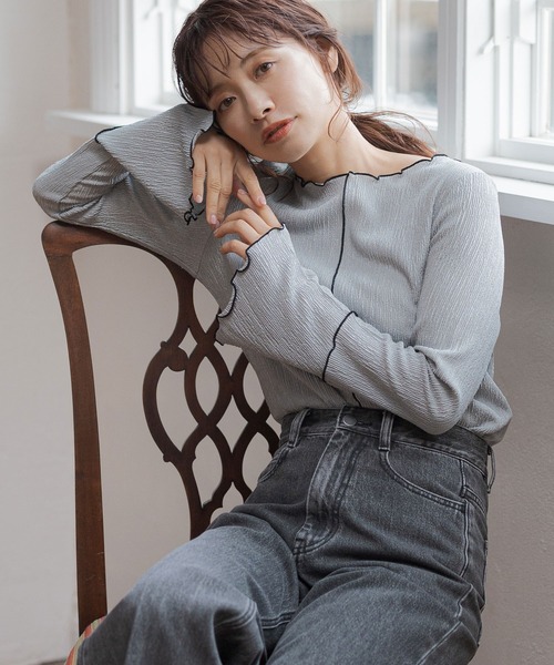 mysty woman（ミスティウーマン）の「配色メロープリーツプルオーバー  315779（Tシャツ/カットソー・レディース・ブラック/グレー/オフホワイト・FREE）」の3枚目の写真