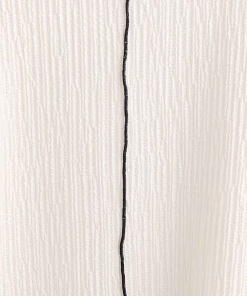 mysty woman（ミスティウーマン）の「配色メロープリーツプルオーバー  315779（Tシャツ/カットソー・レディース・ブラック/グレー/オフホワイト・FREE）」の17枚目の写真