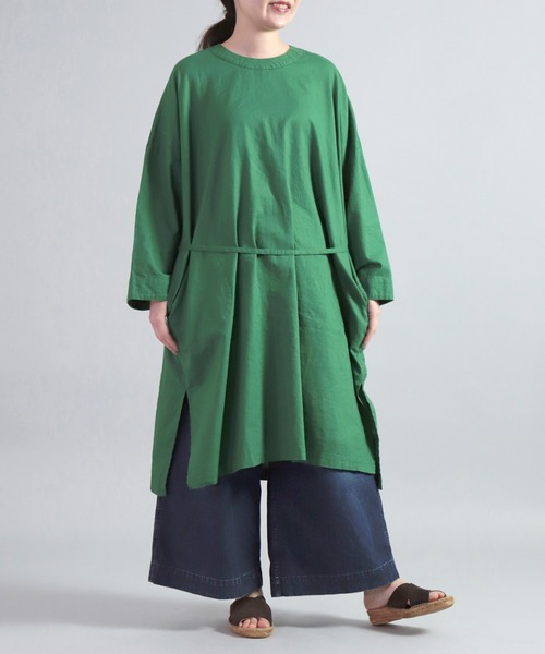 OMNIGOD（オムニゴッド）の「[OMNIGOD womens / オムニゴッド] 綿麻キャンバスクルーネックワンピース（ワンピース・レディース・ブルー/ピンク/グリーン・FREE）」の2枚目の写真