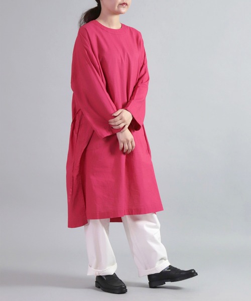 OMNIGOD（オムニゴッド）の「[OMNIGOD womens / オムニゴッド] 綿麻キャンバスクルーネックワンピース（ワンピース・レディース・ブルー/ピンク/グリーン・FREE）」の12枚目の写真