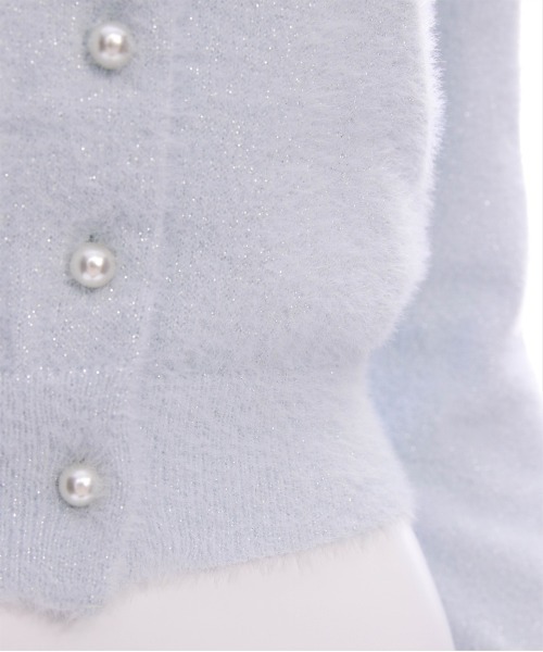 CLEAR BASIC（クリアベーシック）の「ラメフェザーパールボタンニットカーディガン[キラキラ オフィスカジュアル 着回し抜群]（カーディガン/ボレロ・レディース・ライトグレー/オフホワイト/サックスブルー/ピンク/ラベンダー・F）」の20枚目の写真