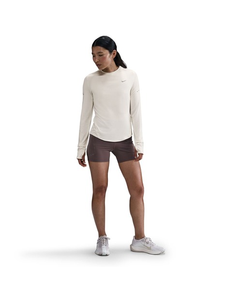 NIKE（ナイキ）の「ナイキ NIKE ナイキ  スウィフト DF UV L/S トップ（Tシャツ/カットソー・レディース・オフホワイト/ブラック・S/M/L）」の9枚目の写真