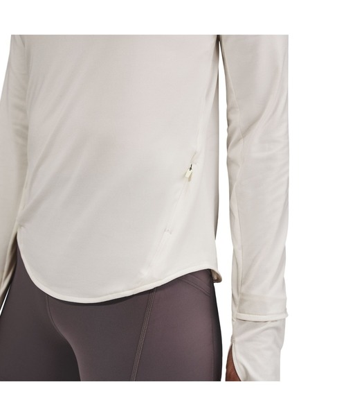NIKE（ナイキ）の「ナイキ NIKE ナイキ  スウィフト DF UV L/S トップ（Tシャツ/カットソー・レディース・オフホワイト/ブラック・S/M/L）」の4枚目の写真