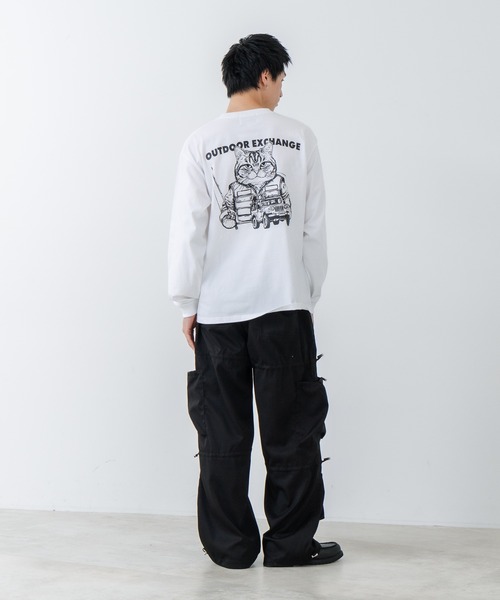 OUTDOOR EXCHANGE(アウトドアエクスチェンジ)の「【OUTDOOR EXCHANGE/アウトドアエクスチェンジ】アニマルバックプリントクルーネックロンT オーバーサイズ(Tシャツ/カットソー・メンズ・スミクロ/ホワイト・MEDIUM/LARGE)」の11枚目の写真