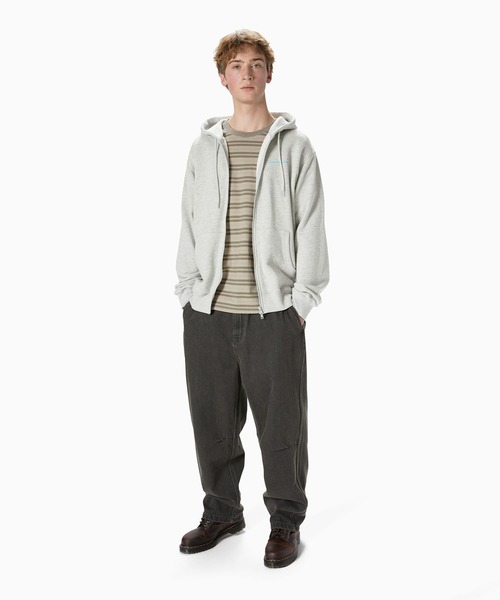 【ディスイズネバーザット】INTL.ロゴジップアップパーカー セール】INTL. Logo Zip Up Hoodie（パーカー
