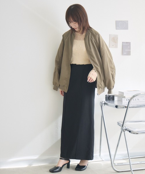 RU.TI.LE(ルチル)の「【RU.TI.LE】 MA-1ジャケット(MA-1・レディース・ブラック/カーキ/アイボリー・MEDIUM)」の20枚目の写真