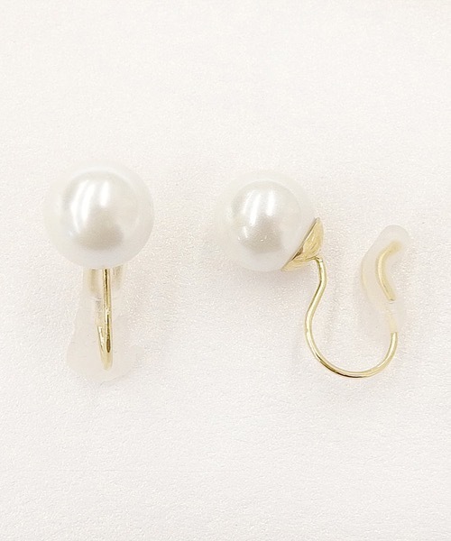 itam(アイタム)の「【itam】アイタム/ ステンレス 1粒パール ノンホールピアス S (パールサイズ 0.6CM)/ 金属アレルギー対応イヤリング(イヤリング・レディース・ゴールド・FREE)」の3枚目の写真