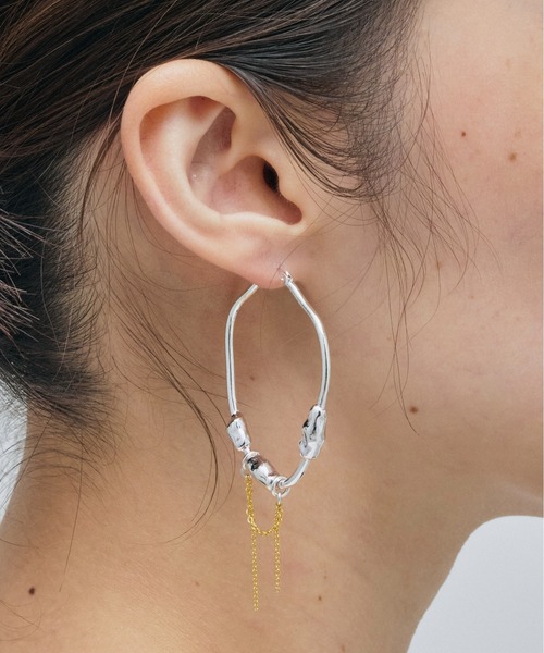 loni(ロニ)の「Nuance Stone Pierce(ピアス(両耳用)・レディース・ゴールド/シルバー/その他・FREE)」の3枚目の写真