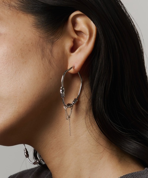 loni(ロニ)の「Nuance Stone Pierce(ピアス(両耳用)・レディース・ゴールド/シルバー/その他・FREE)」の5枚目の写真