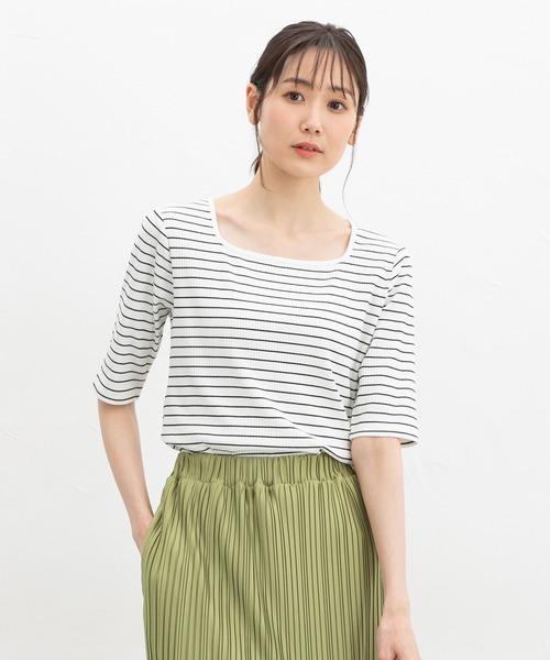 Honeys(ハニーズ)の「【ハニさら・接触冷感・UVカット】スクエアネックトップス(Tシャツ/カットソー・レディース・イエロー系その他/ホワイト×ブラック/グレイッシュベージュ/ブラック/オレンジ/ホワイト系その他/ホワイト・L/LL/M/S)」の3枚目の写真