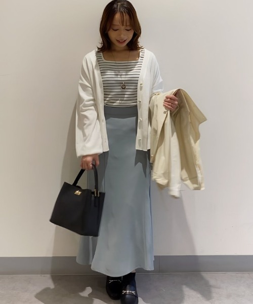 Honeys(ハニーズ)の「【ハニさら・接触冷感・UVカット】スクエアネックトップス(Tシャツ/カットソー・レディース・イエロー系その他/ホワイト×ブラック/グレイッシュベージュ/ブラック/オレンジ/ホワイト系その他/ホワイト・L/LL/M/S)」の10枚目の写真