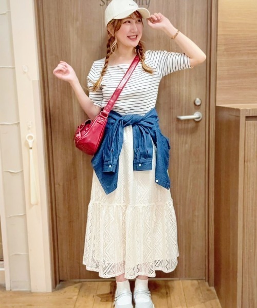 Honeys(ハニーズ)の「【ハニさら・接触冷感・UVカット】スクエアネックトップス(Tシャツ/カットソー・レディース・イエロー系その他/ホワイト×ブラック/グレイッシュベージュ/ブラック/オレンジ/ホワイト系その他/ホワイト・L/LL/M/S)」の11枚目の写真